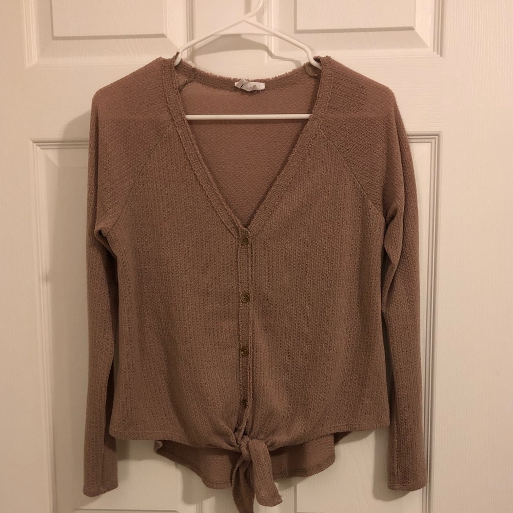 Button-front tie shirt